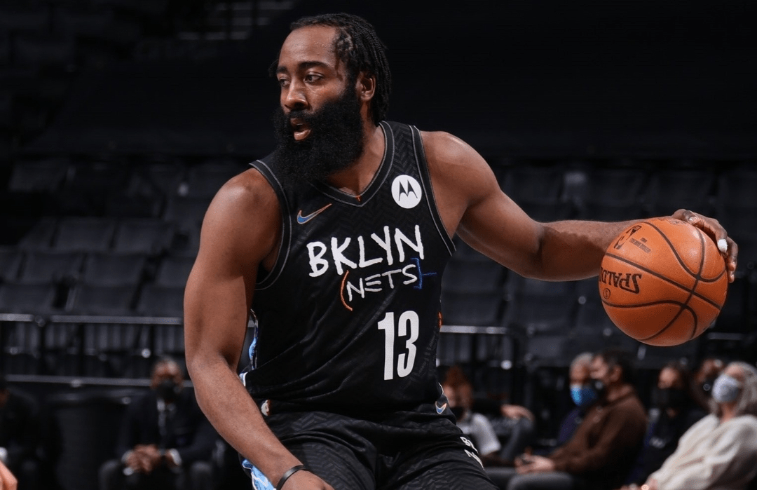 海盗队在客场大胜篮网队晋级