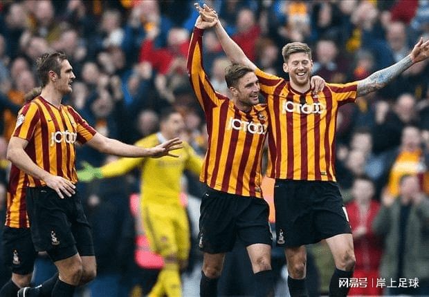 桑德兰击败尼斯，展现出色表现