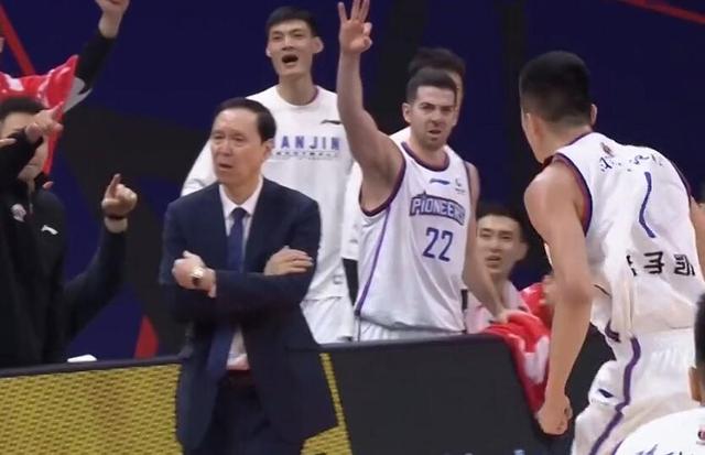 天津男篮遭遇惨败，季后赛资格有风险的简单介绍