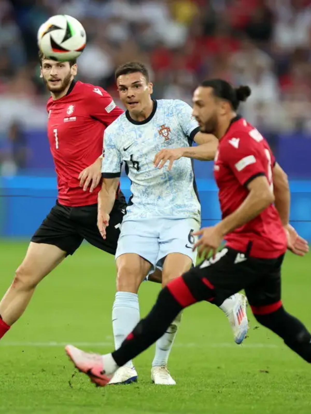 格鲁吉亚球队在欧洲比赛中获得成功