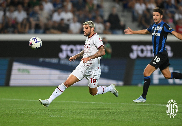 罗宾戈萨读秒进球，帮助AC米兰逼平热那亚的简单介绍