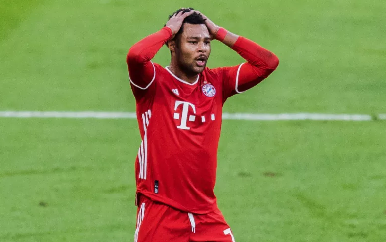 包含伯罗维奇爆发进球荒，状态低迷难以挽回的词条