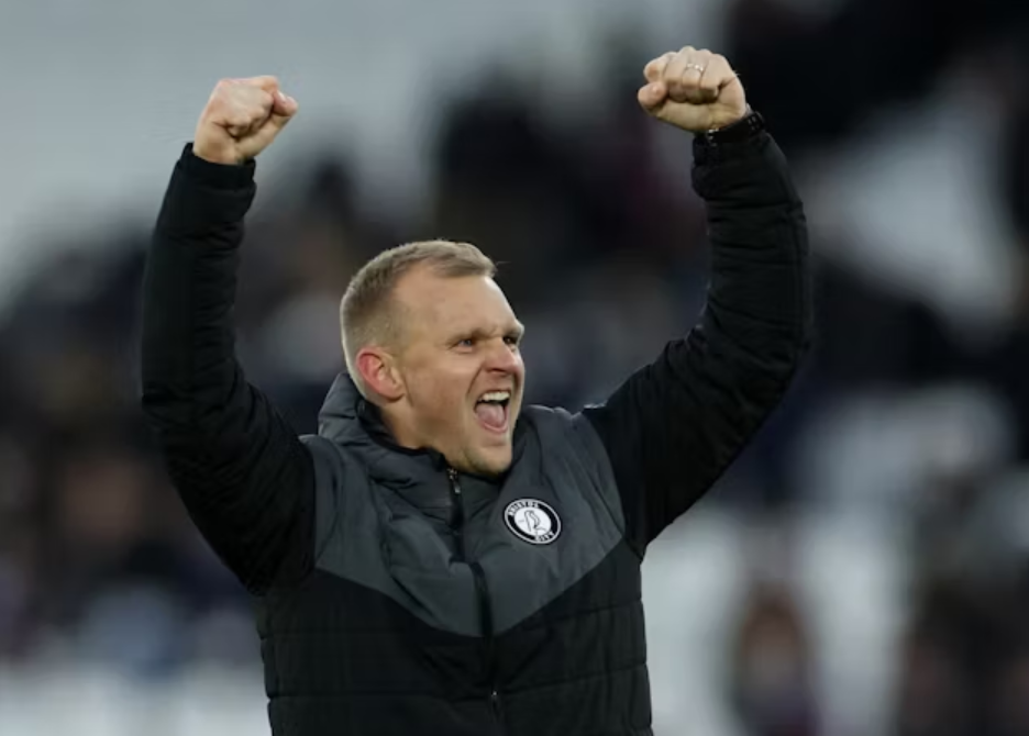 关于布里斯托尔城客场失利，积分堪忧的信息