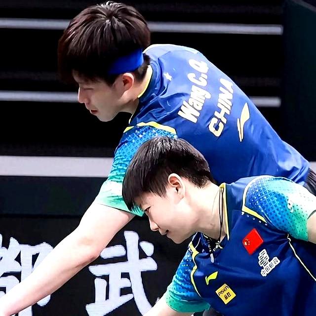 波兰队轻取英格兰队，林高远点燃赛场的简单介绍