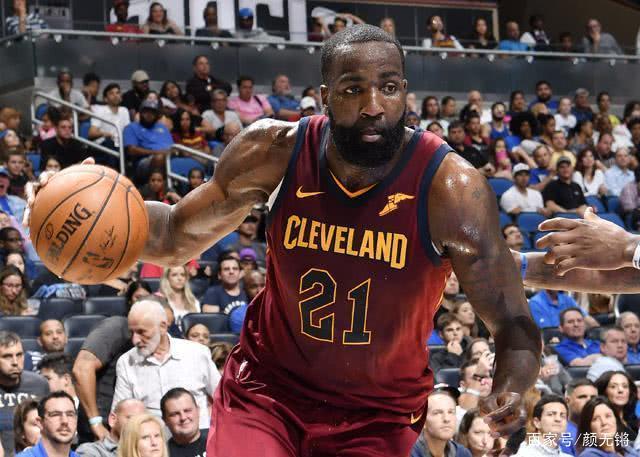 欧洲职业篮球联赛总决赛还击巨头队