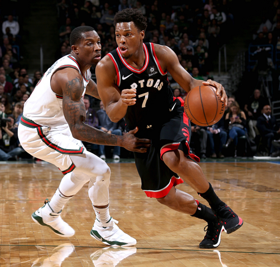 关于雷霆碾压猛龙，瓦兰丘纳斯三分雨点燃全场的信息