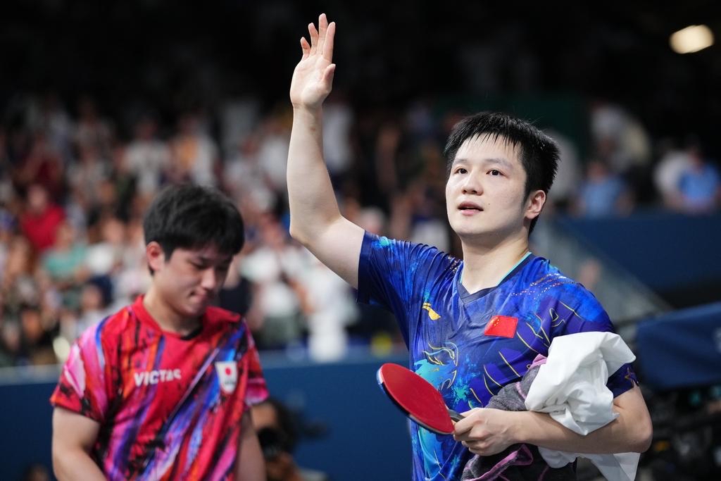 包含中国乒乓球队血洗韩国乒乓球队，张本智和爆发神勇的词条