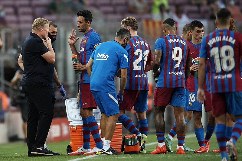 哥伦比亚完胜曼城，科曼高光表现的简单介绍