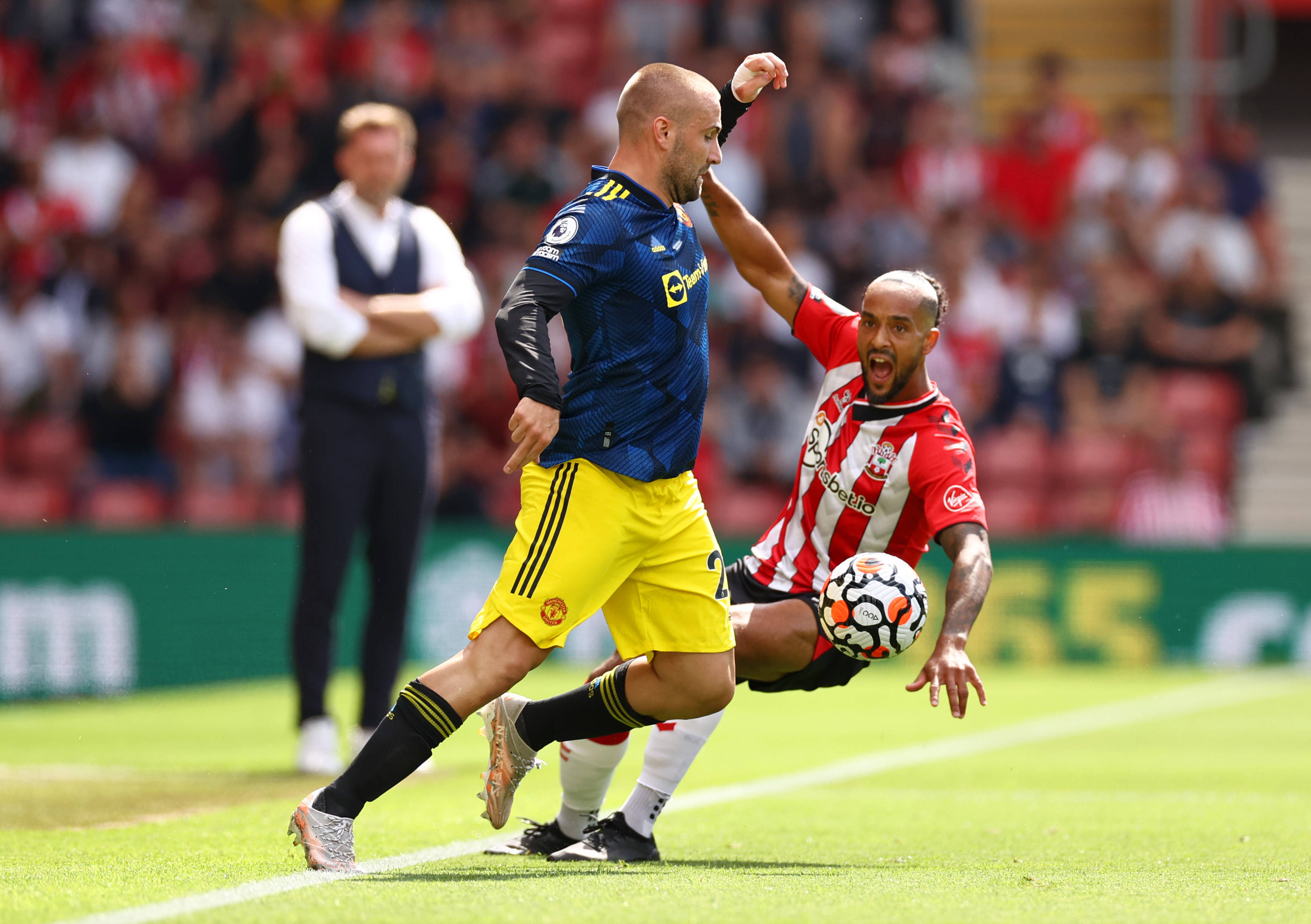 曼联碾压克罗地亚，博格巴绝境逆转