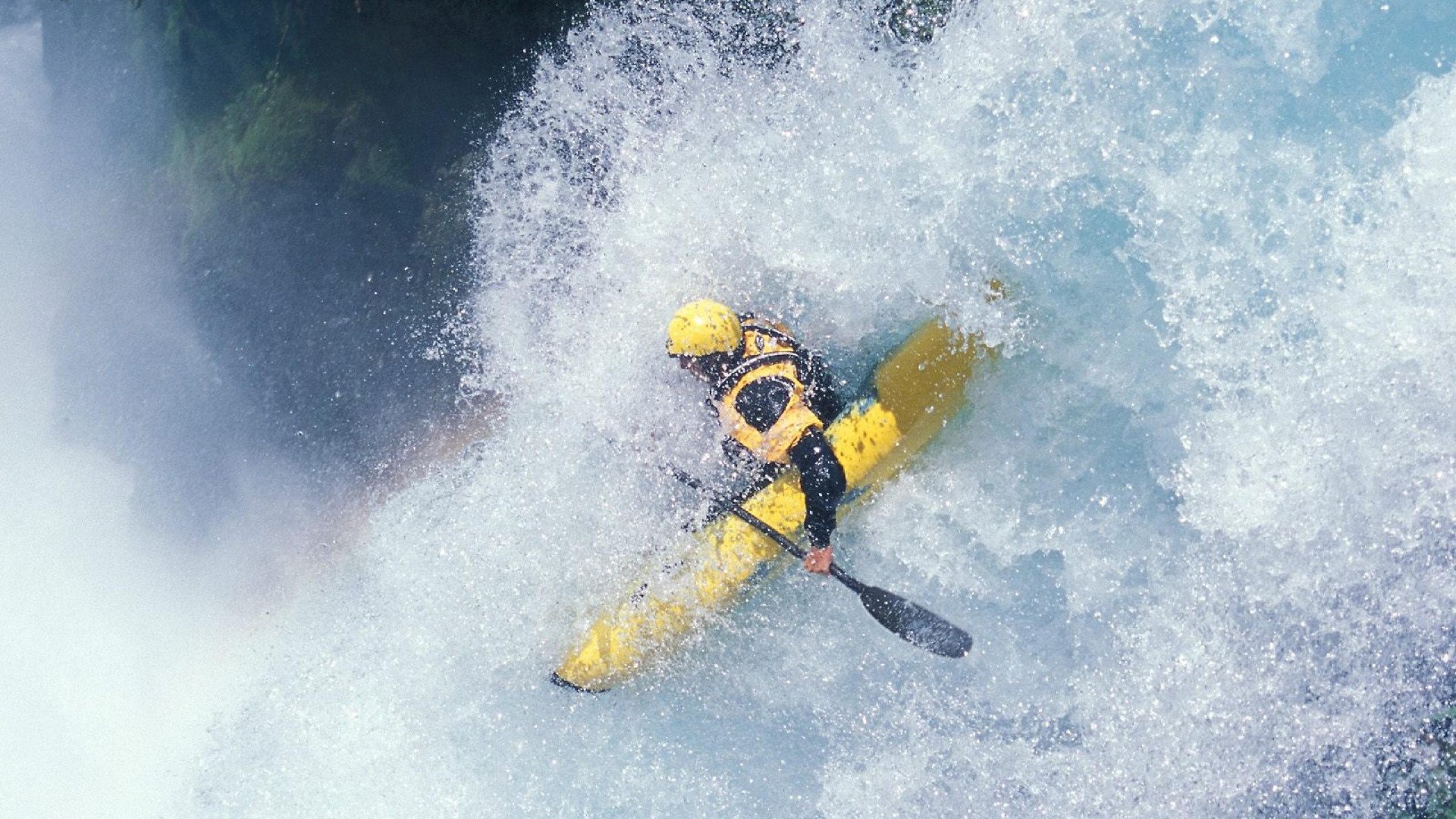 教科书般的对决,福克斯巅峰表现助老鹰险胜深圳队