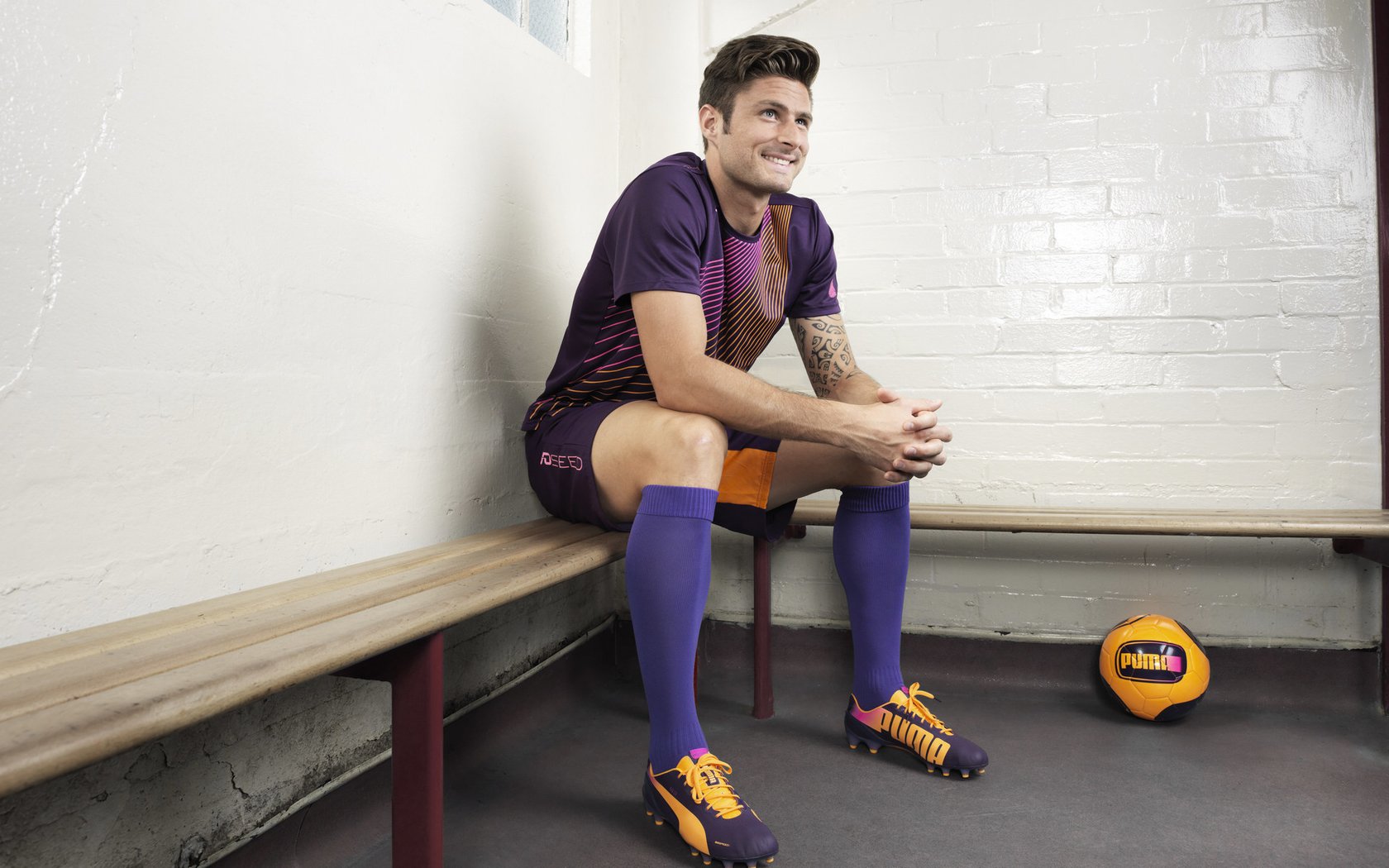 库尔图瓦的掌控艺术，西班牙如何带走马里节奏的战术密码